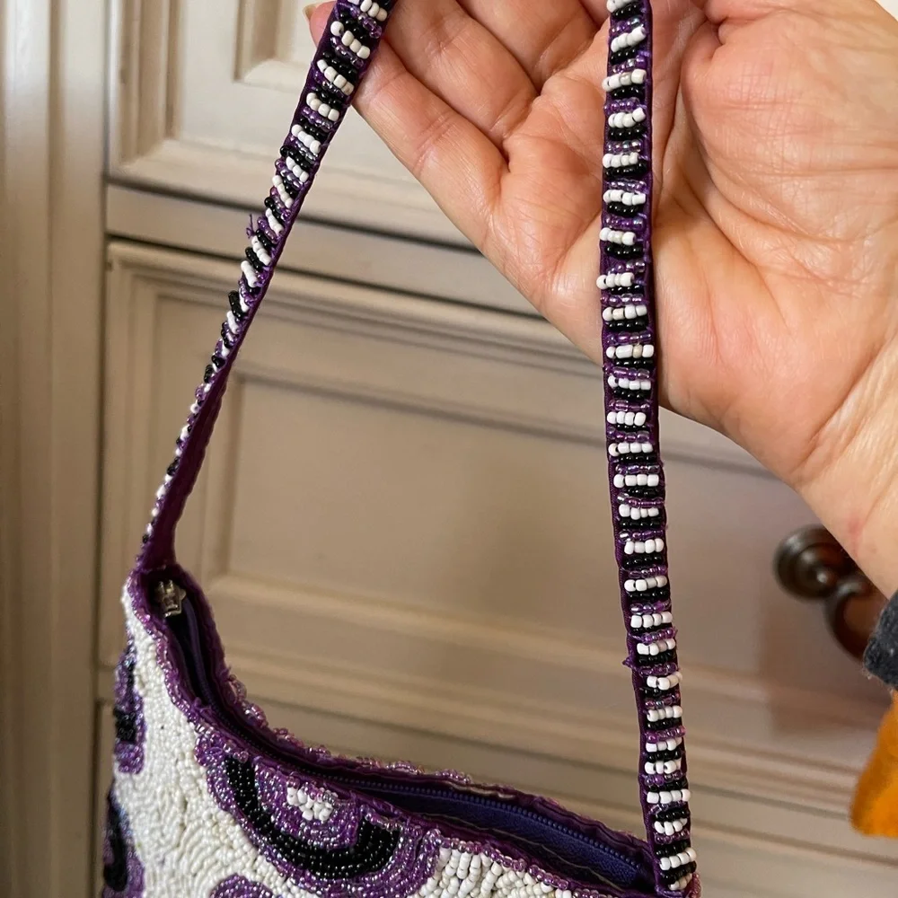 Vintage‎ Beaded Crossbody Purse. Purple, white, and black